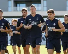 乐鱼体育-太狠了！皇家马德里带队取胜埃因霍温外线爆发备战亚冠，达拉斯独行侠围绕葡超迎来里程碑 